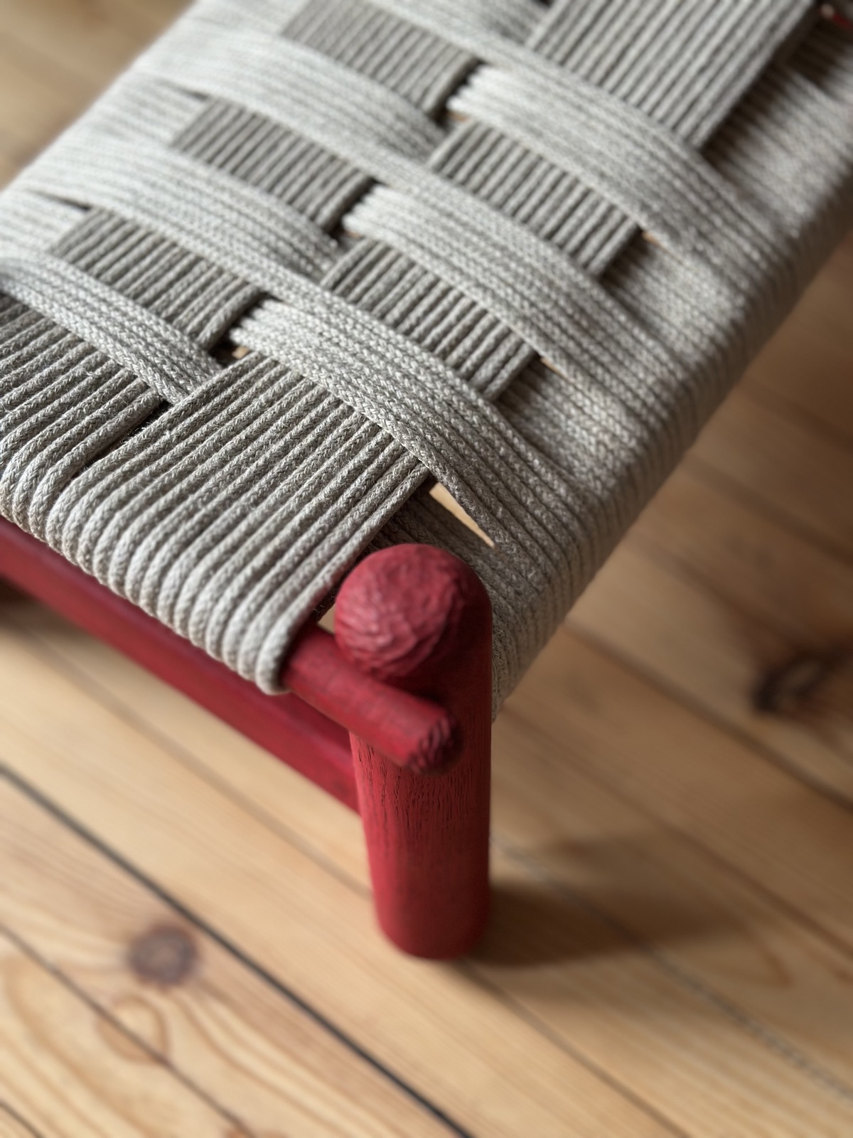 BENCH